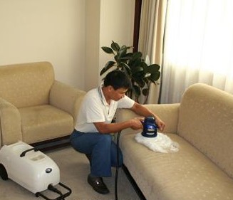 布藝沙發(fā)清洗2.jpg